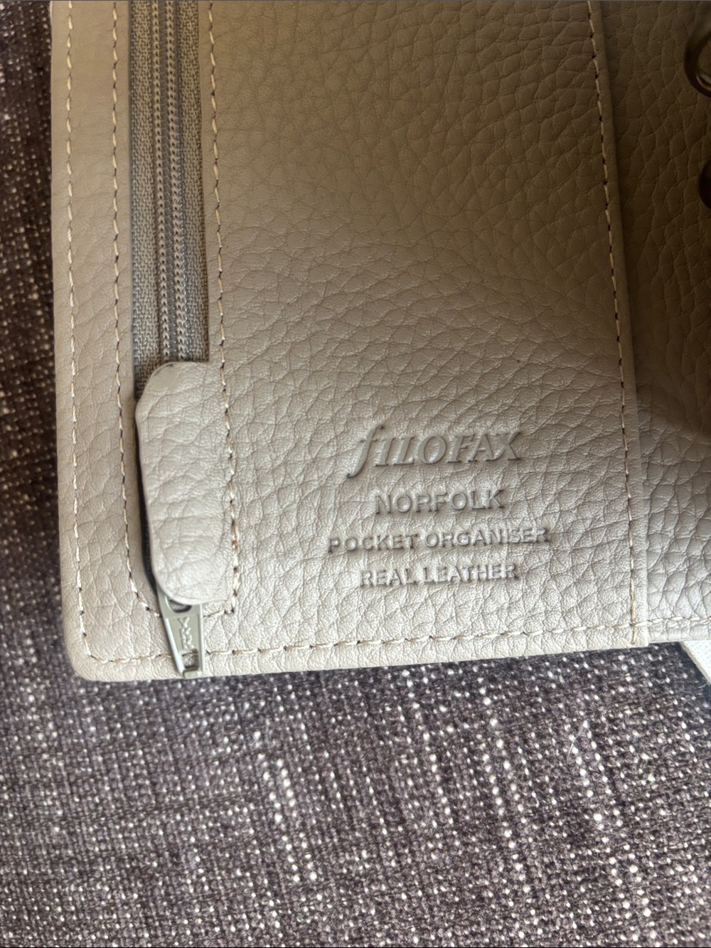 Filofax Pocket Rings Norfolk Leather Taupe Planner Notebook Cover Like New - Picture 10 of 15